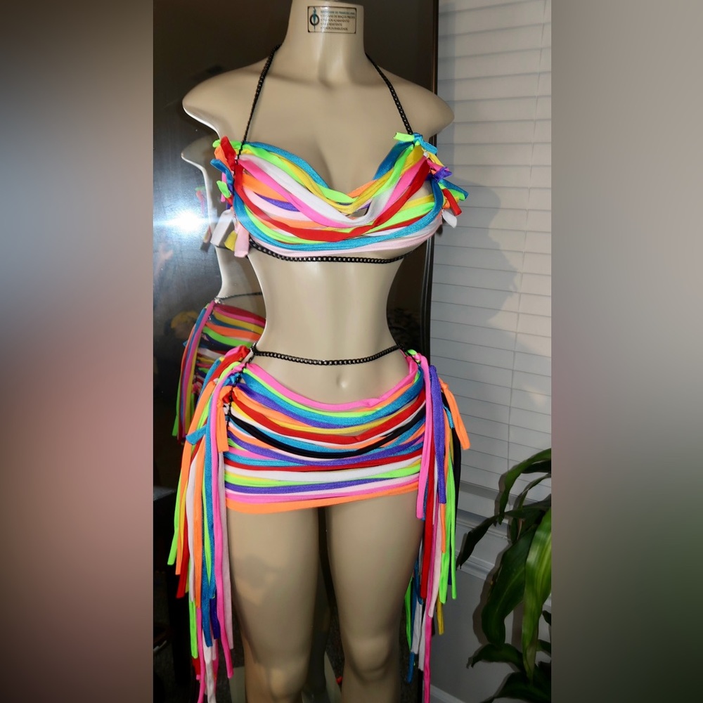 Custom Multi Color Skirt Set - Picture 3 of 6
